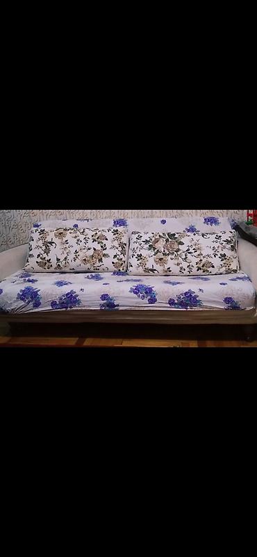 pufik divan: Çiçək naxışlı divan - Tip: 3 nəfərlik yumşaq divan - Rəng və dizayn — 1