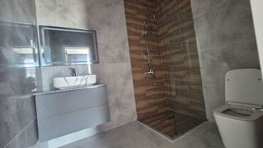 Həyət evləri və villaların satışı: Şüvəlan qəs. 3 otaqlı, 140 kv. m, Yeni təmirli — 20