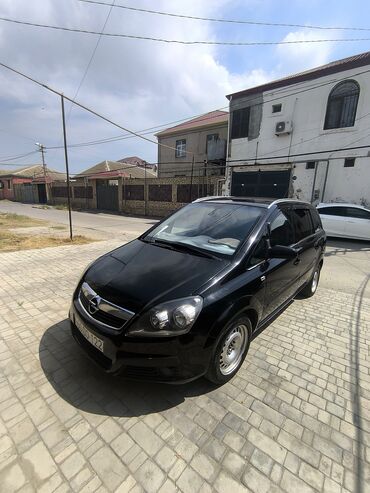 Opel Zafira: 1.6 l | 2007 il 560000 km