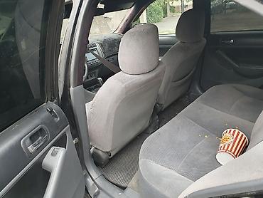civik: Honda Civic: 2002 г., 1.7 л, Автомат, Бензин, Седан — 5