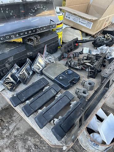 Mazda: Mazda 626: 1985 г., 2 л, Механика, Бензин, Седан — 7