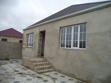 Həyət evləri və villaların satışı: Binə 3 otaqlı, 105 kv. m, Orta təmir — 1