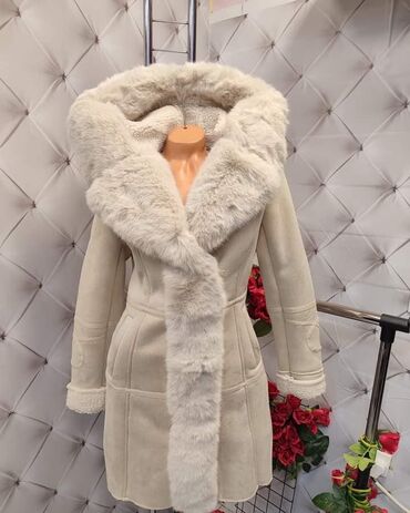 Kaputi: NOVOOO MONTON kaputi 7500din na lalafo.rs — 4 Kaputi: NOVOOO MONTON kaputi 7500din — 4