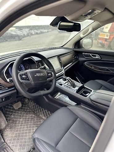 с сша: JMC : 2020 г., 2 л, Автомат, Бензин, Пикап — 8