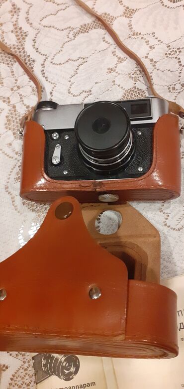 polaroid aparat: Fota aparat
 Yeni 
İstifadə olunmayıb 
İli :1987