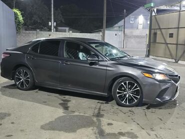 поворотник на авенсис: Toyota Camry: 2018 г., 2.5 л, Автомат, Бензин, Седан