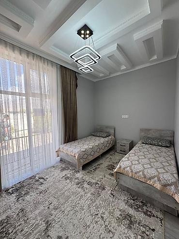 Посуточная аренда домов: 70 м², 3 комнаты — 6