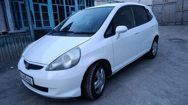 куплю авто хонда фит: Honda Fit: 2002 г., 1.3 л, Вариатор, Бензин, Седан