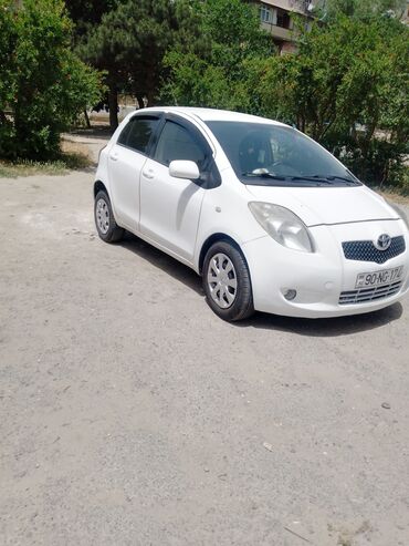 Toyota Vitz / Platz / Yaris / Echo: 1.3 l | 2007 il Hetçbek