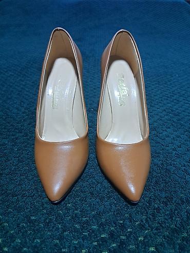walkmaxx zenske gleznjace: Ženske salonke – špic, visoka štikla - Brend: Perlla Shoes - Model — 2