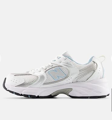 зимние кроссовки оригинал: Кроссовки, 36, New Balance, Новый, цвет - Белый, Платная доставка, Самовывоз