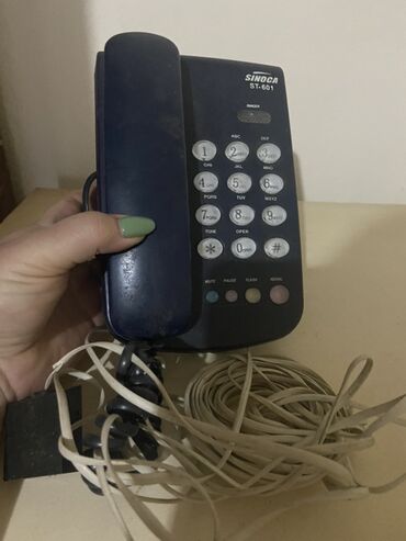 телефонный провод: Стационарный телефон Проводной, Возможность настенной установки