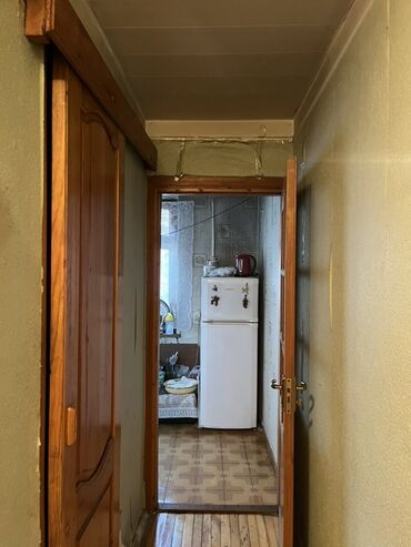 Köhnə tikili: Bakı, 7-ci mikrorayon, 1 otaqlı, Köhnə tikili, m. Azadlıq Prospekti, 35 kv. m — 7