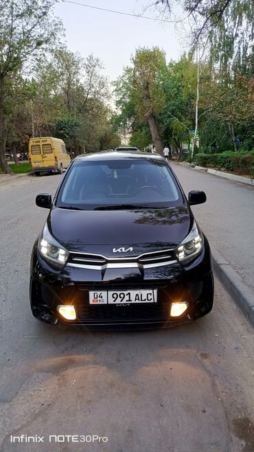 киа морнинг в рассрочку: Kia Morning — это компактный хэтчбек черного цвета. Автомобиль оснащен