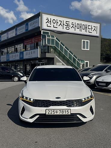 Продажа авто: Kia K5: 2020 г., 2 л, Автомат, Гибрид, Седан — 2