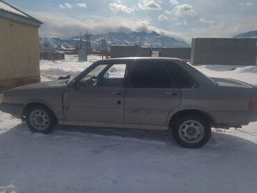 Транспорт: Audi 80: 1986 г., 1.8 л, Механика, Бензин, Седан