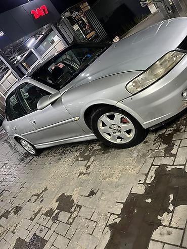 опель вектоа: Opel Vectra: 2002 г., 1.8 л, Механика, Бензин, Седан — 1