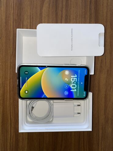 işlənmiş iphone x: IPhone 11, 128 GB, Ağ, Face ID