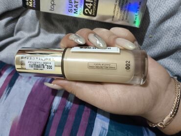 люкс косметика: Тональный крем Topface Super Match Foundation 24H Hydrating -