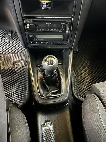 гольф потолок: Volkswagen Golf: 2003 г., 1.6 л, Механика, Бензин, Хэтчбэк — 8