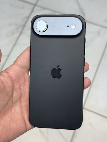 телефон в рассрочку самсунг: IPhone 17, Жаңы, 256 ГБ, Black Titanium, Каптама, 100 %