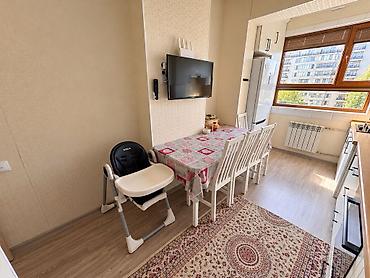 Продажа квартир: 4 комнаты, 81 м², Дордой Плаза ТРЦ 105 серия, 6 этаж, Евроремонт — 7