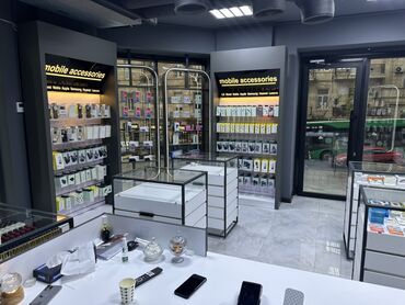 Mobil telefonlar üçün digər aksesuarlar: 28malla 100 metr mesafede nikol tesla heykelinin yani Hazir biznes — 12