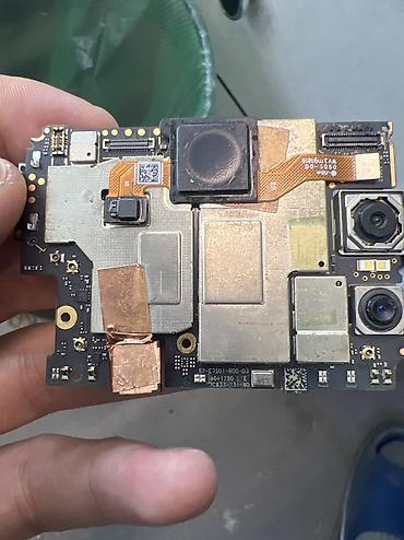 Ремонт телефонов, планшетов: Профессиональный ремонт телефонов - Быстро, качественно, хорошие цены — 10