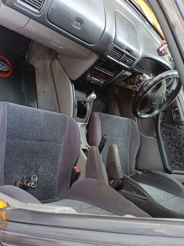 Subaru: Subaru Forester: 1999 г., 2 л, Механика, Универсал — 10