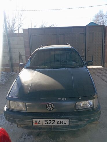 терано 1: Volkswagen Passat: 1992 г., 1.8 л, Механика, Бензин, Универсал