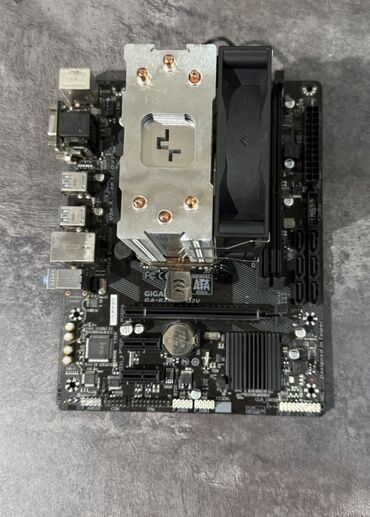 материнка 1151: Материнская плата, Gigabyte, LGA1151, Micro-ATX, Для ПК