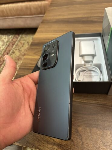 Infinix: Infinix Note 50, 256 GB, rəng - Qara, Simsiz şarj — 6