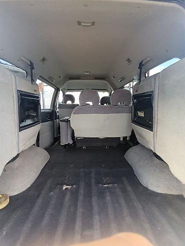 катамаран водный: Mitsubishi Delica: 2003 г., 3 л, Автомат, Бензин, Внедорожник — 7