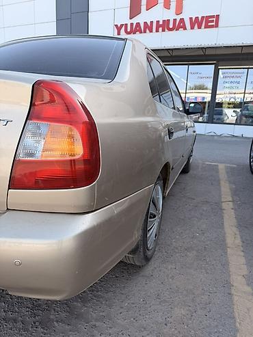 w210 55: Hyundai Accent: 2005 г., Автомат, Бензин, Седан — 6