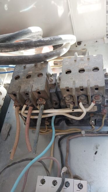 Digər alətlər: Bıçaq sayi 26 dene — 25