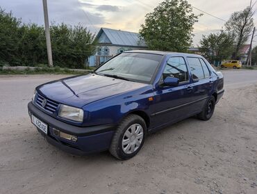 арзан машина мазда: Volkswagen Vento: 1994 г., 1.8 л, Механика, Бензин, Седан