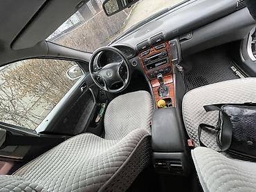 Mercedes-Benz: Mercedes-Benz C-Class: 2002 г., 2 л, Типтроник, Бензин, Универсал — 9