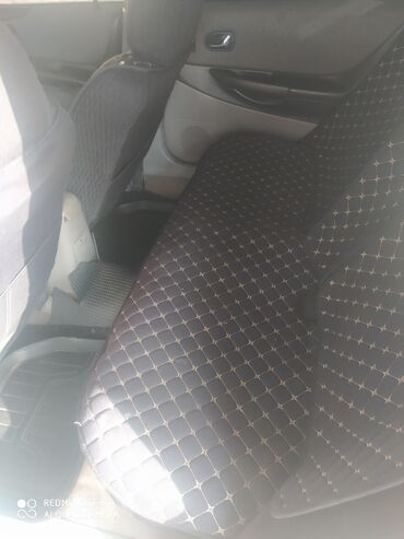 Mazda: Mazda 323: 2003 г., 1.6 л, Механика, Хэтчбэк — 6