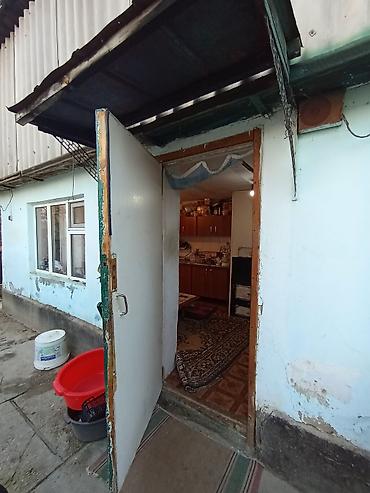 Продажа коттеджей и домов: Продам дом🏡 г. Каинды ул. Ленина 15 участок более "11 сот" 4 ком и — 9