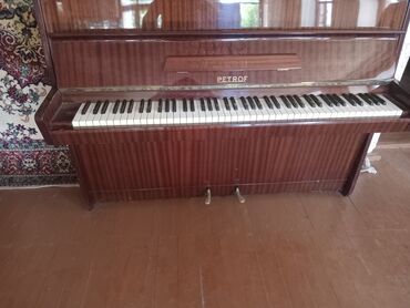 CD, DVD disklər və kassetlər: Piano, Petrof, Akustik, Yeni, Ünvandan götürmə