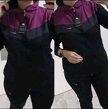 Gornji i donji deo: 2xl 3xl 4xl
3000 din. E — 9