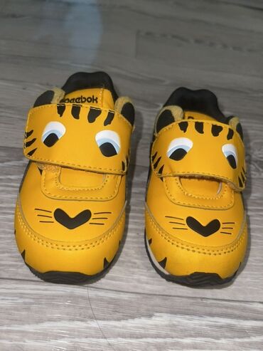 heelys купить недорого: Детские кроссовки Reebok с ярким «тигриным» дизайном. - Цвет