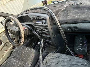 разбитые авто: ВАЗ (ЛАДА) 2114: 2006 г., Механика, Бензин, Хэтчбэк — 6