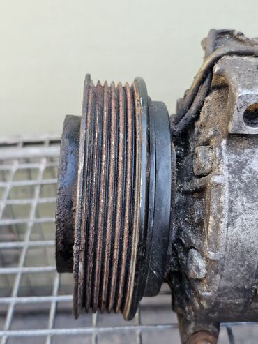 Компрессоры для авто: Компрессор Audi 2000 г., Б/у, Оригинал, Германия — 3