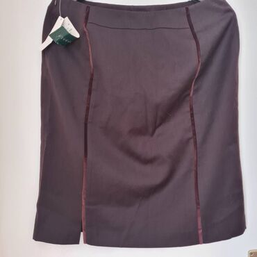 suknje sa slicem: L (EU 40), Midi, bоја - Crna