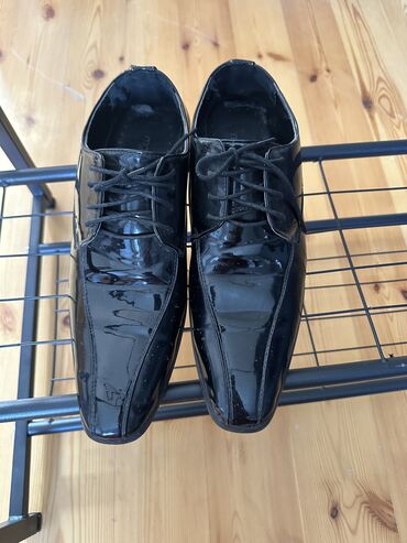 45 обувь: Туфли мужские лакированные