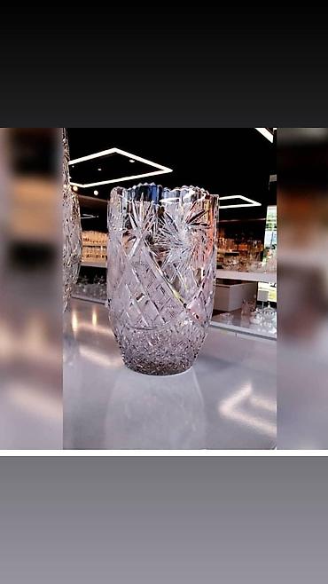 Vazalar: Bir vaza, Xrustal — 4