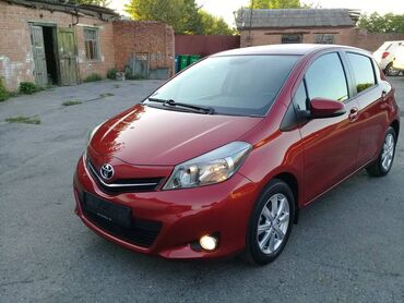 тойота рав четыре: Toyota Yaris: 2013 г., 1.6 л, Автомат, Бензин