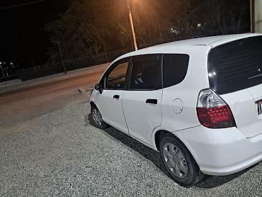 jac s7: Honda Fit: 2004 г., 1.5 л, Вариатор, Бензин, Хэтчбэк — 1