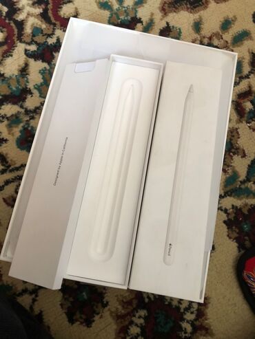 поко ф7 про: IPhone 13 Pro, Колдонулган, 64 ГБ, Desert Titanium, Кабель, Коргоочу айнек, Куту, 100 %